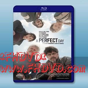 美好的一天 /極渴救援/ A Perfect Day /Un día perfecto (2015) -（藍光影片25G）