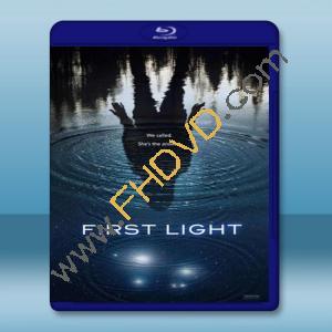  第一縷曙光 First Light (2018) 藍光25G