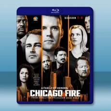 芝加哥烈焰 第7-8季 Chicago Fire S7-S8 藍光25G 4碟